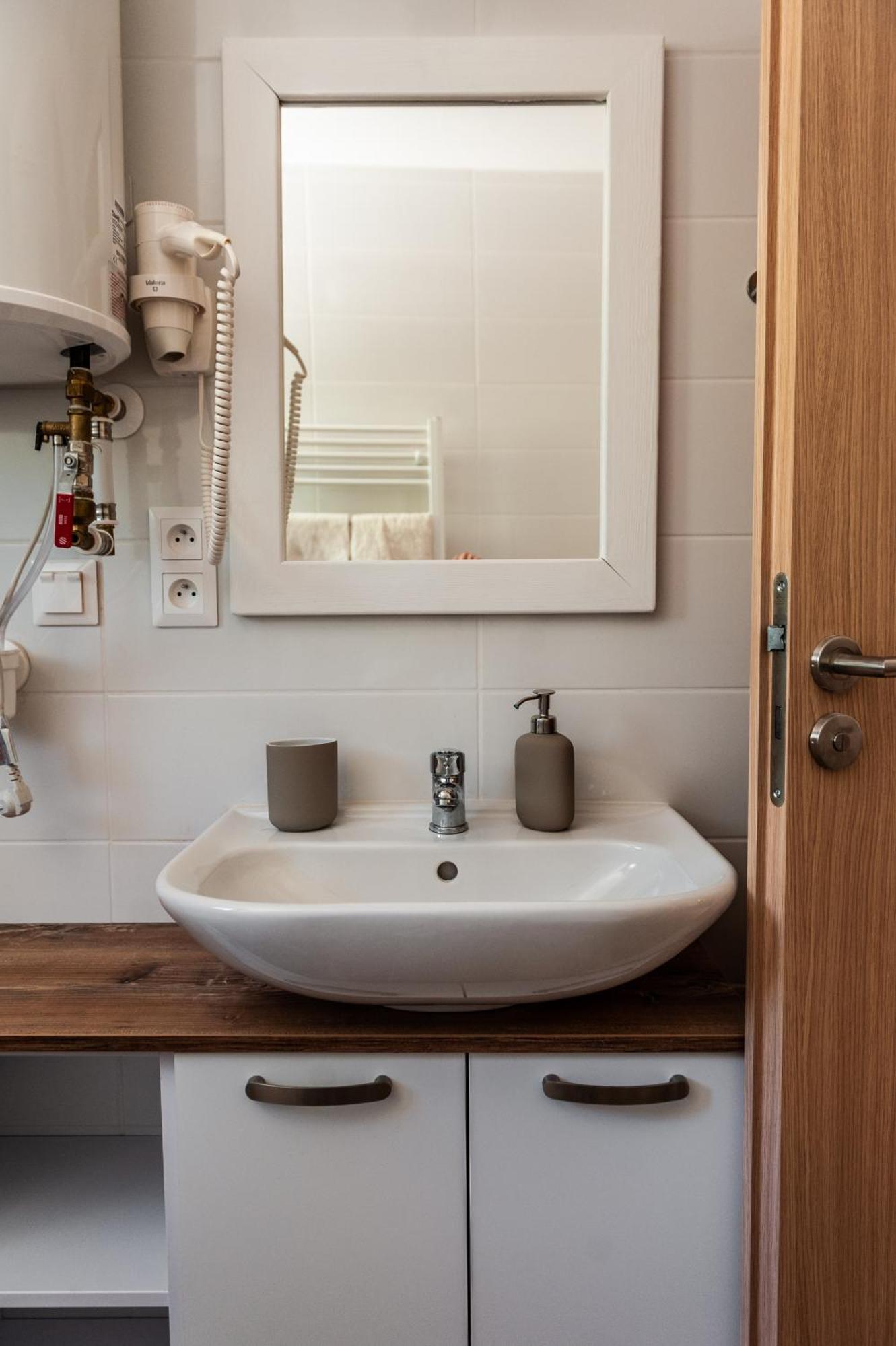 Apartmany Besen Besenova Luaran gambar